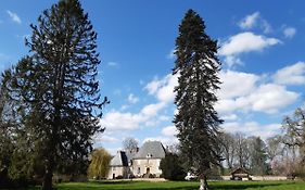 Chateau De Mongazon